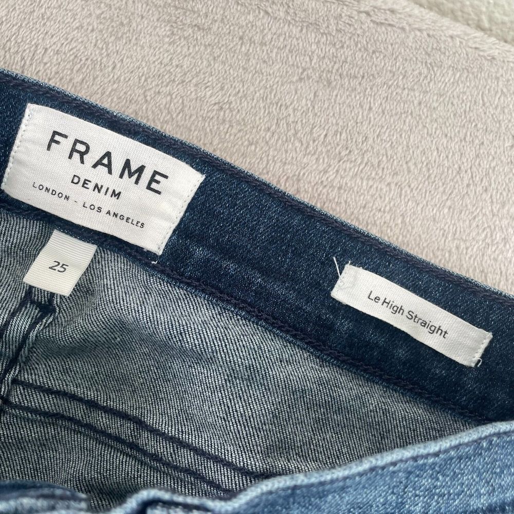 FRAME DENIM Le‎ High Straight Jeans Women 25 in Elaine Split Frayed Hem Designer - Picture 2 of 13